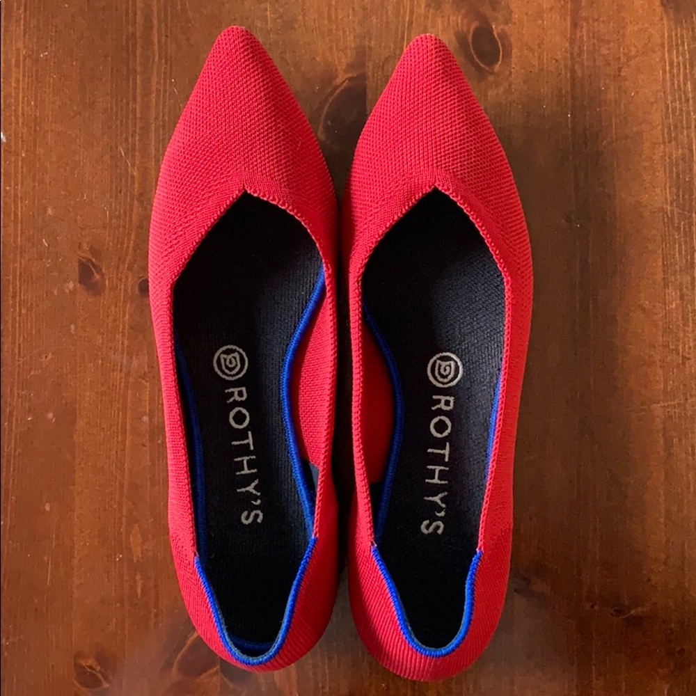 Rothy’s chili red points, size 9.